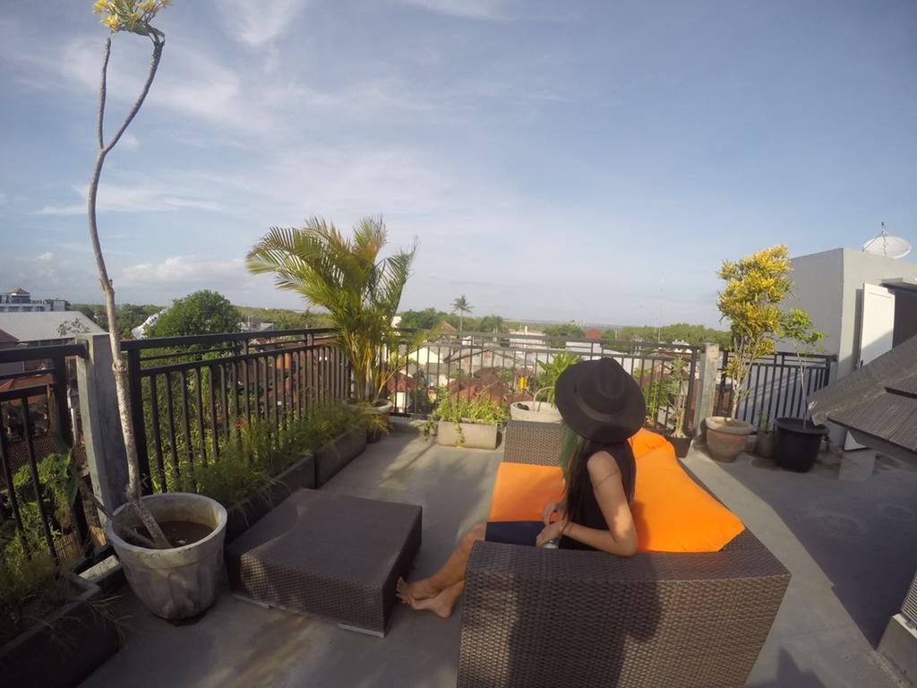 Lowcost Bed & Breakfast Jimbaran Esterno foto