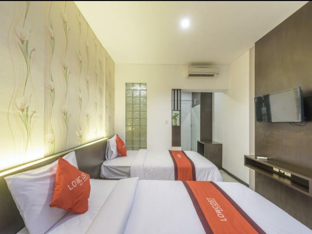 Lowcost Bed & Breakfast Jimbaran Esterno foto