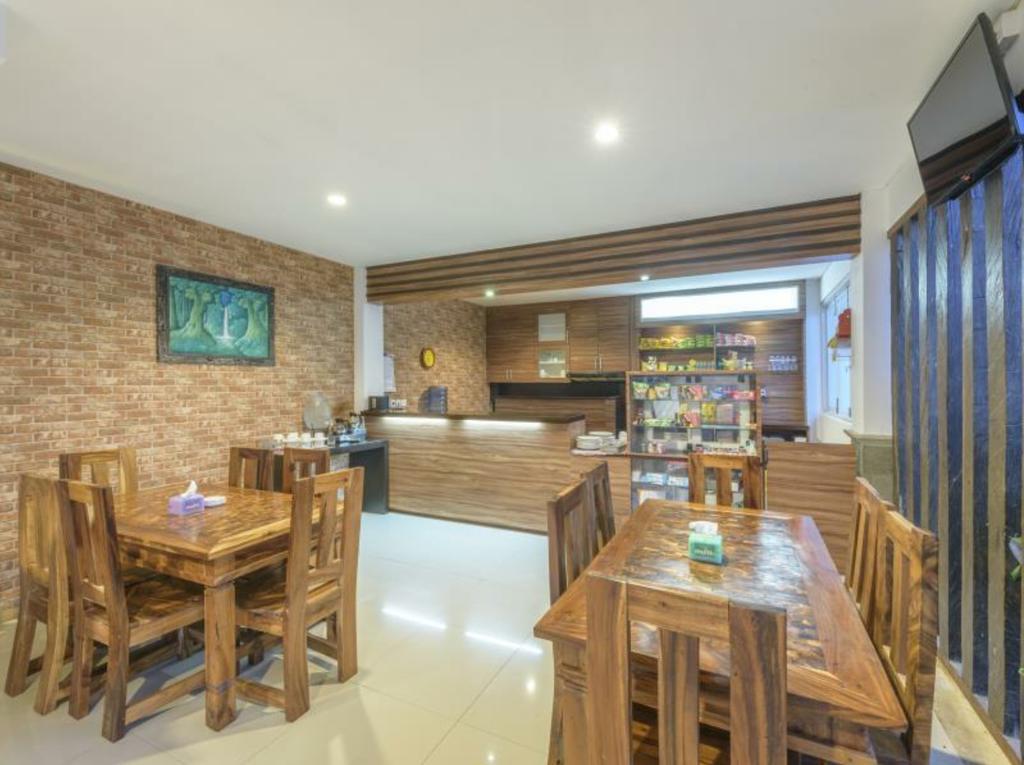 Lowcost Bed & Breakfast Jimbaran Esterno foto