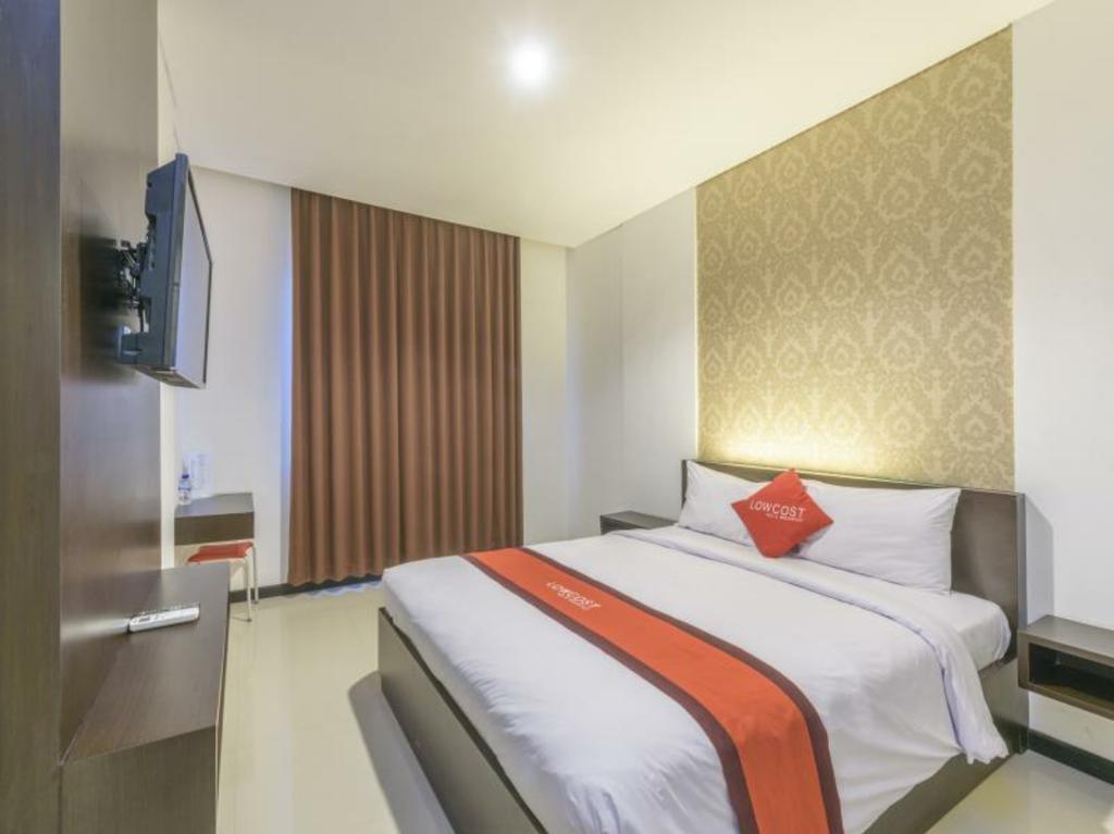 Lowcost Bed & Breakfast Jimbaran Esterno foto