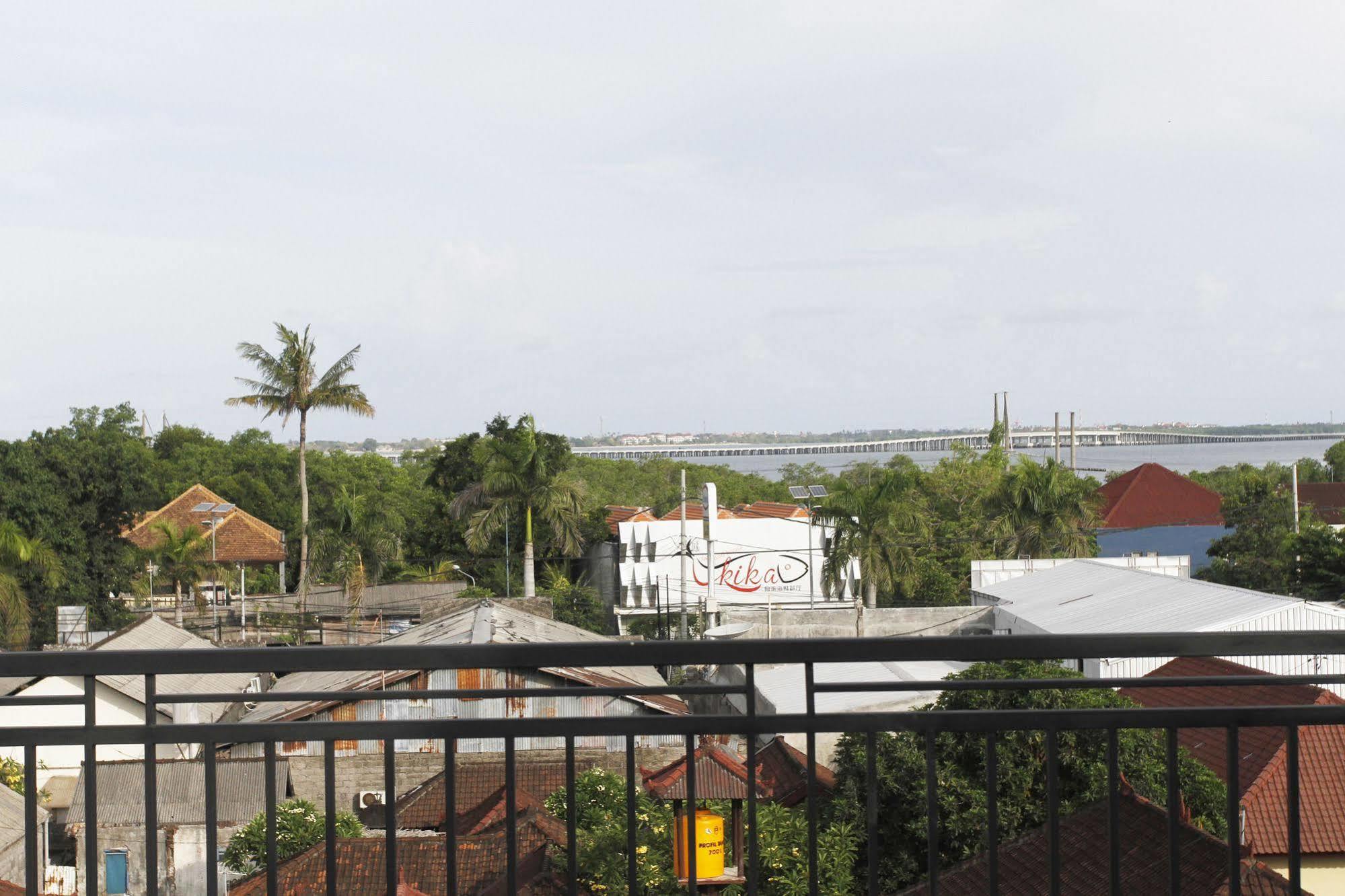 Lowcost Bed & Breakfast Jimbaran Esterno foto